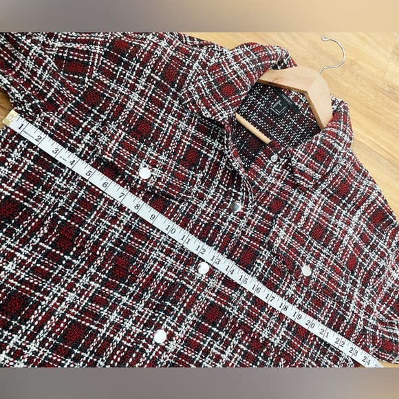 Forever21 Plaid Check Shacket Oversize Shirt Tweed Red Jacket Boucle Fray Fringe - Picture 10 of 10